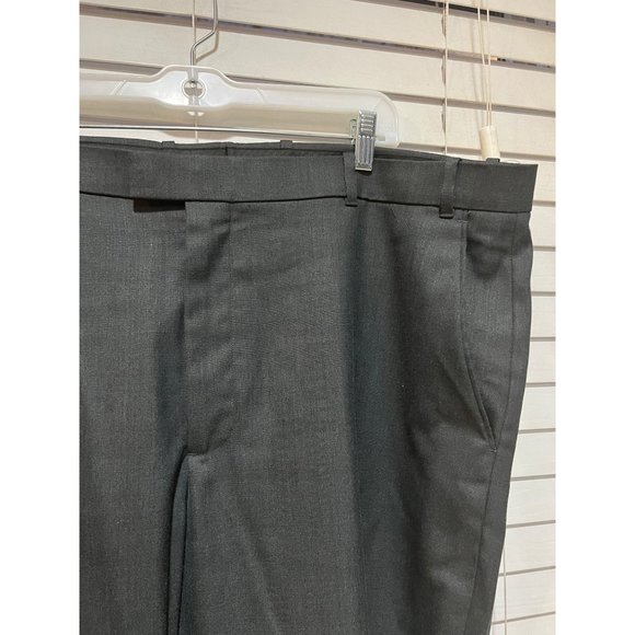 Perry Ellis‎ Classic Fit Mens Pants - Size 42x30 - Picture 2 of 5